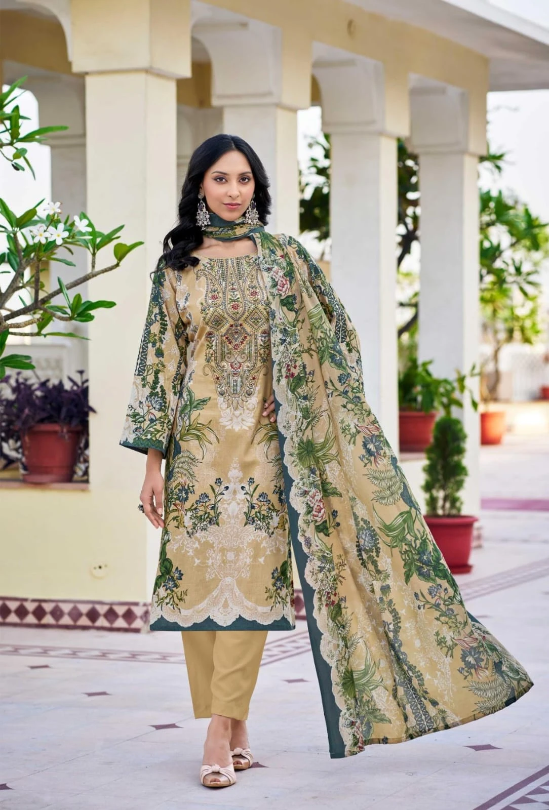 Mumtaz Arts Nayra - Image 11