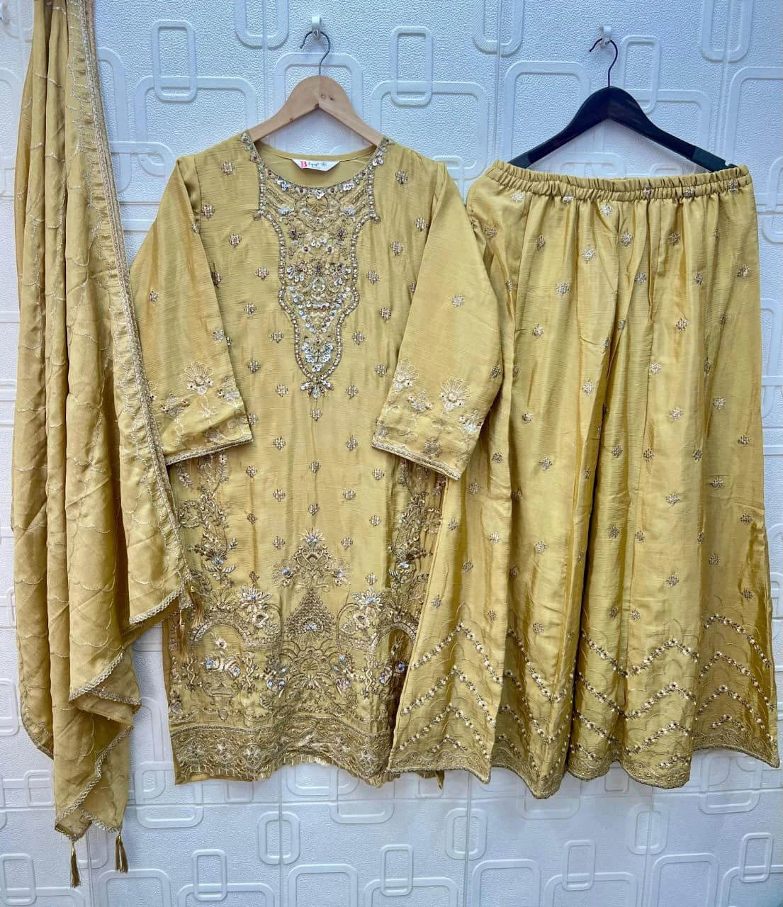 Bilqis Russian Plazo D B 254 Abcd