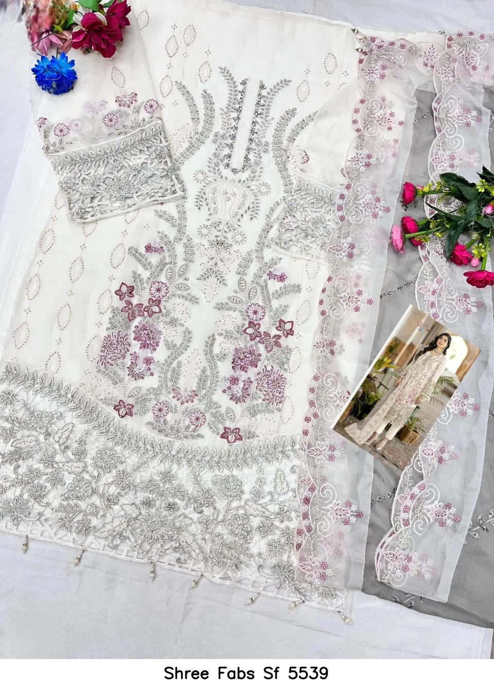 Shree Fabs Sf 5539