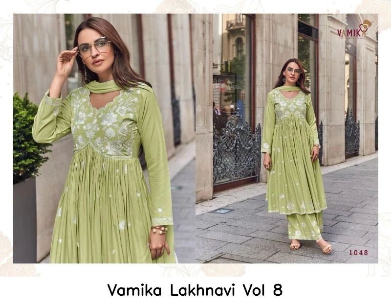 Vamika Lakhnavi Vol 8