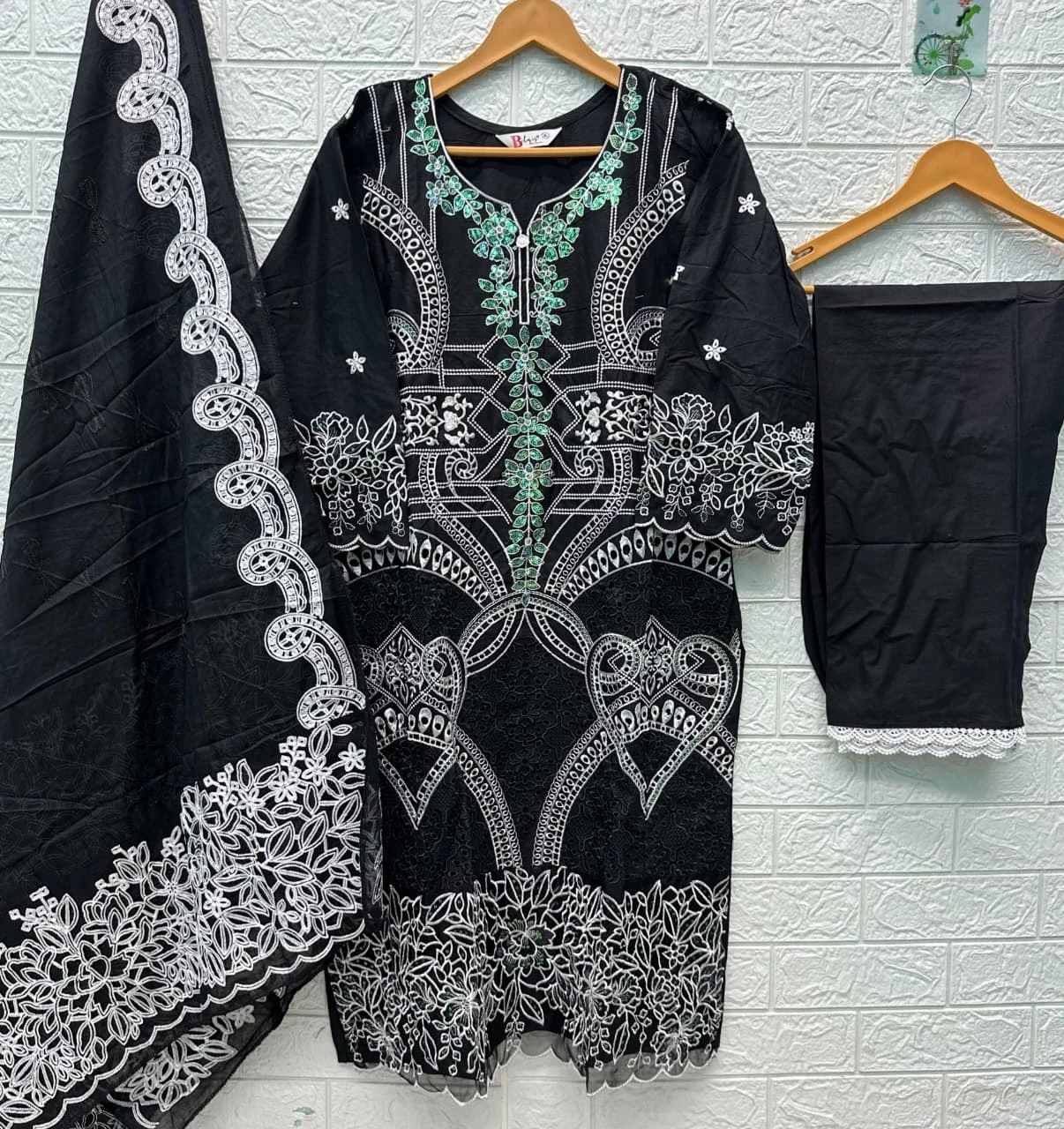 Elan Studio Elaf Lawn Collection E 51
