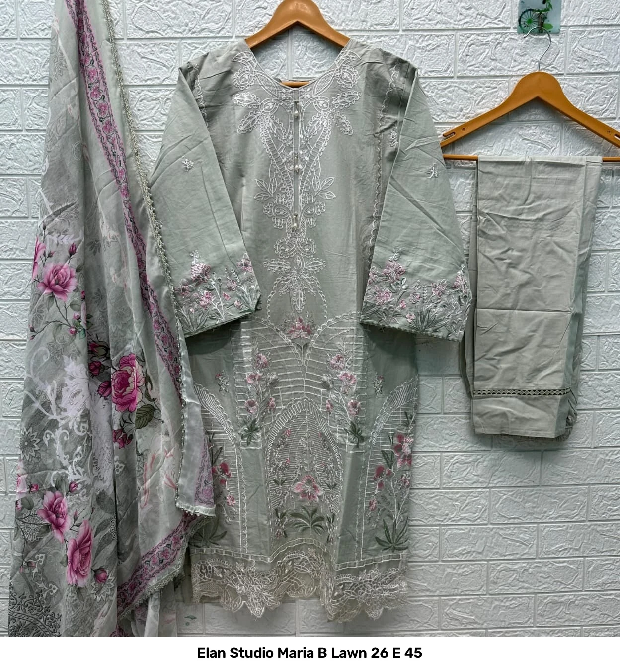 Elan Studio Maria B Lawn 26 E 45 4