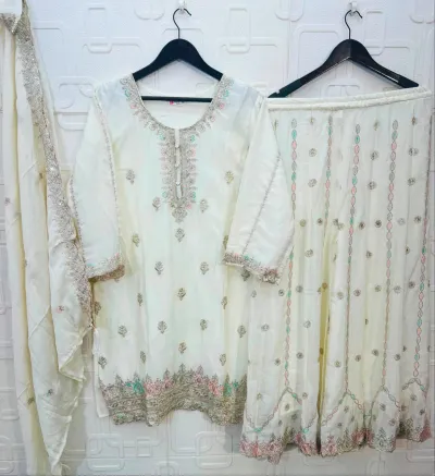 Pakistani Readymade Suits