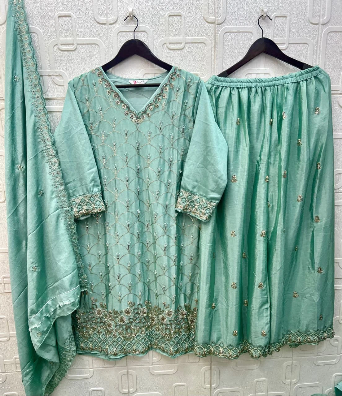 Bilqis B 263 ABCD — Chinnon Heavy Beads Embroidered, Pakistani Readymade Suits, Bilqis wholesale from Surat — view 1