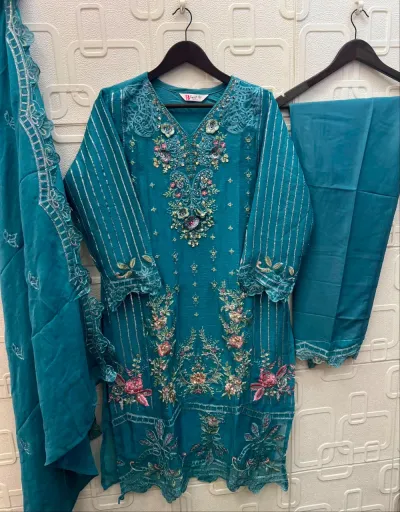 Elan Studio E 54 - Readymade Dress — Pakistani Readymade Suits, Elan Studio wholesale from Surat — view 4