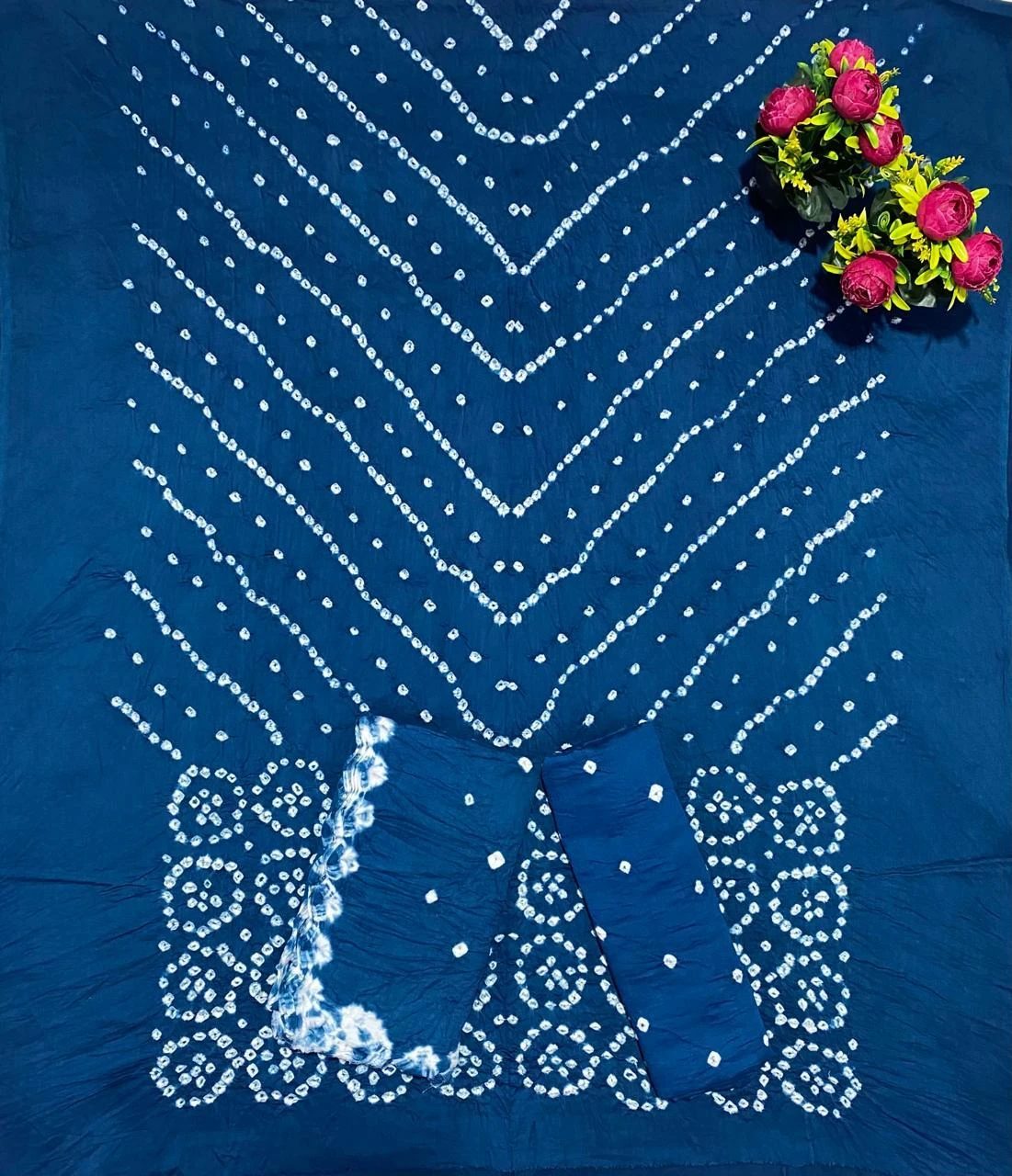 Satin Bandhej With Kanjari 9